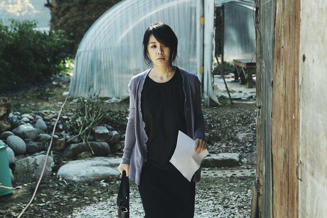 《蒙太奇》海报