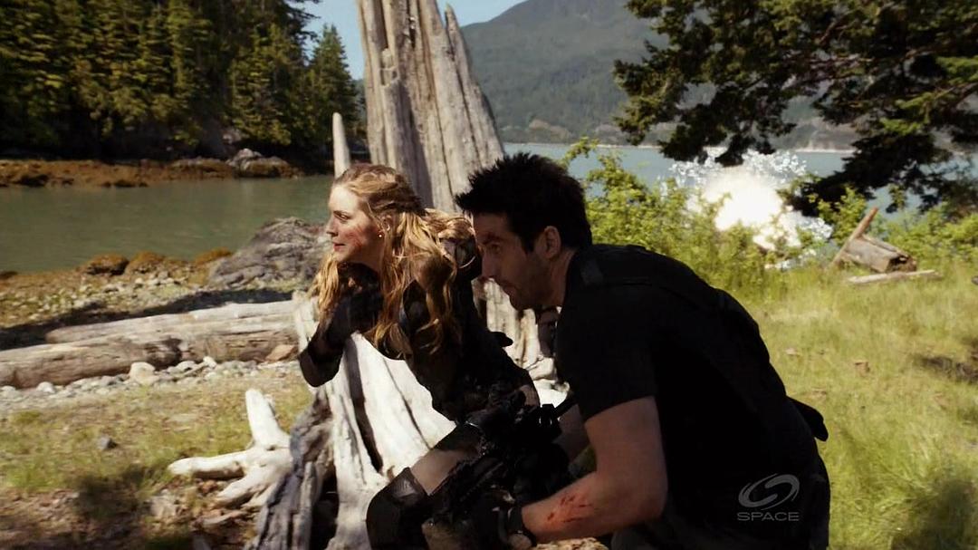 《远古入侵：新世界第一季》海报第35张图片