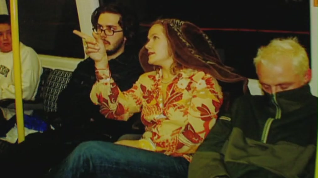 《屋事生非第二季》剧照