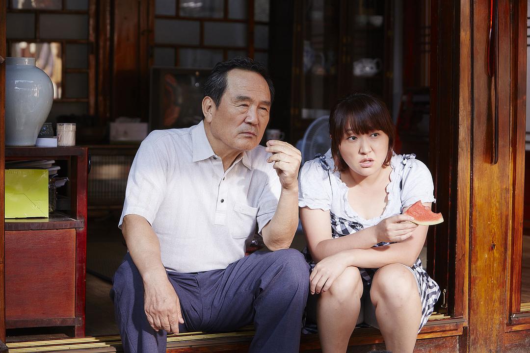 《奇怪的她》海报第43张图片