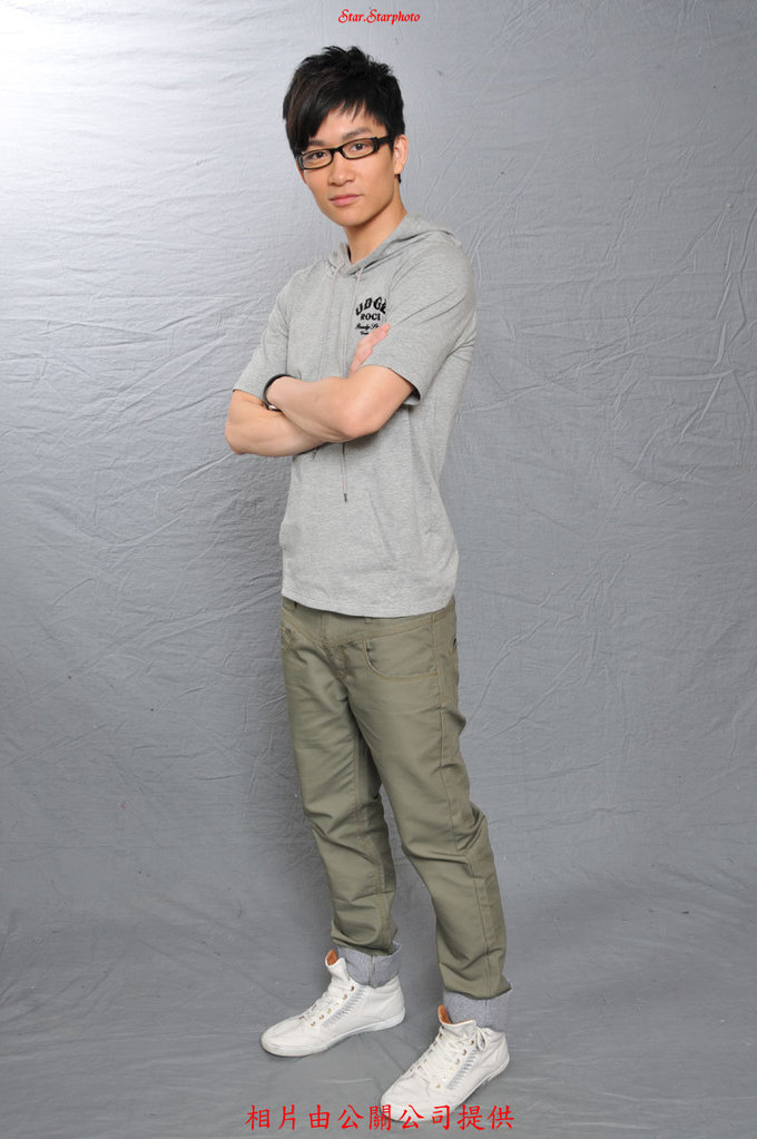 《居家兵团》剧照第32张图片