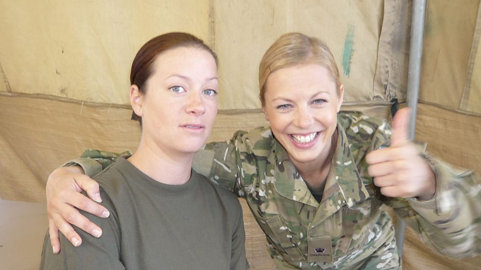 《神奇兵营42第一季》剧照第12张图片