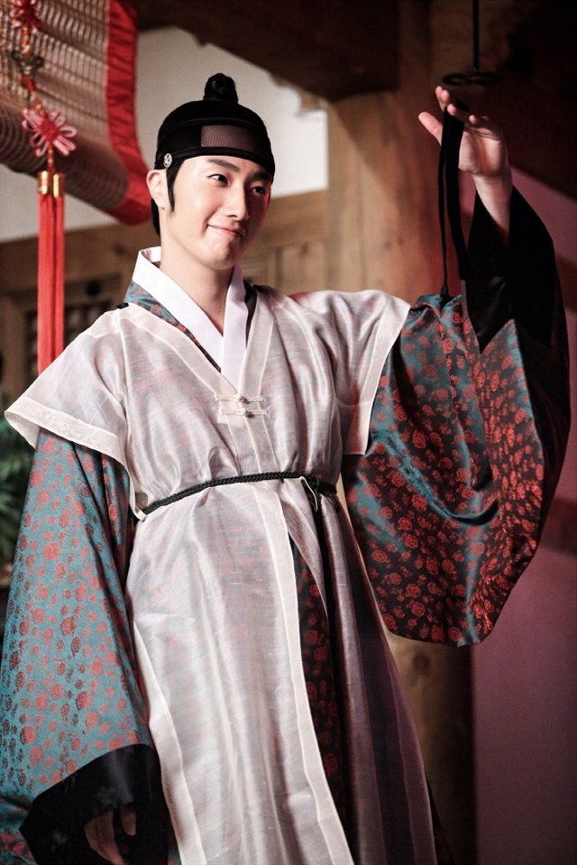 《巡夜人日志》剧照第25张图片