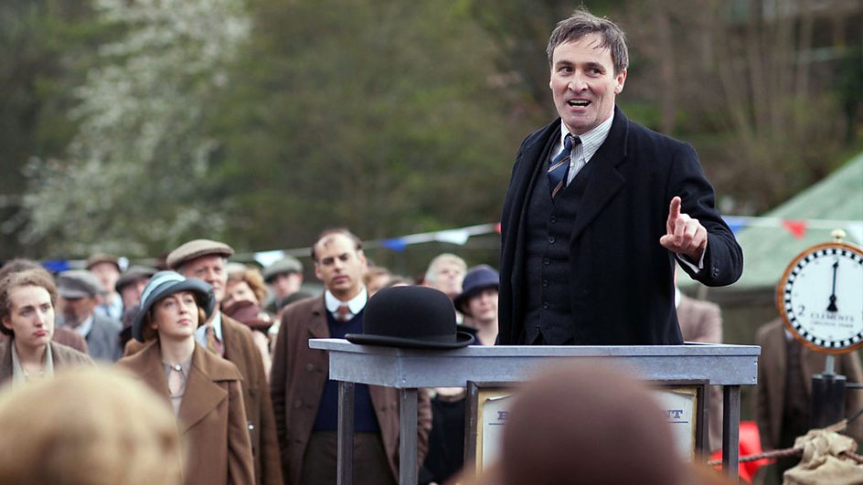 《百年乡情第二季》剧照第56张图片