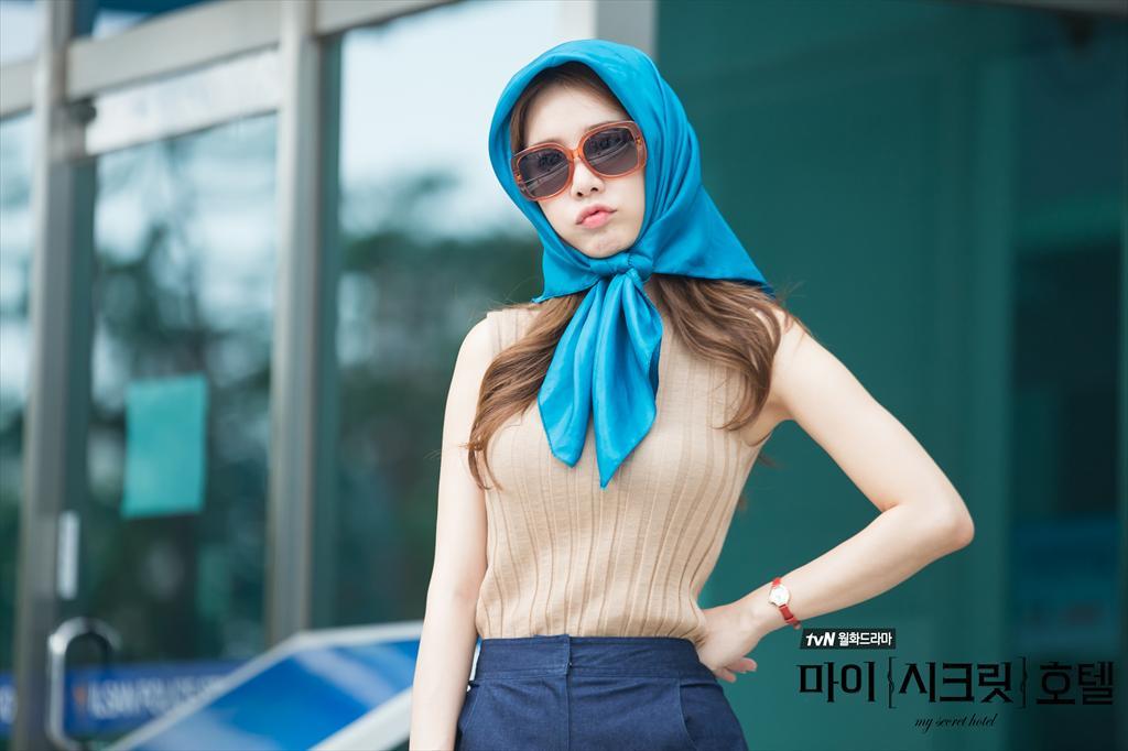 《我的秘密饭店》海报