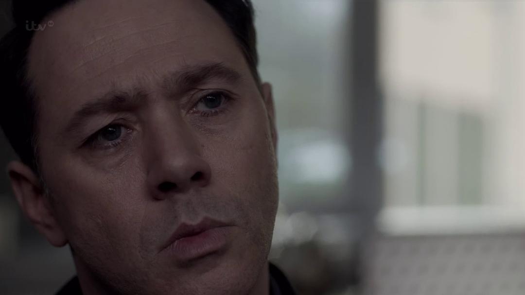 《追影逐凶》海报第11张图片