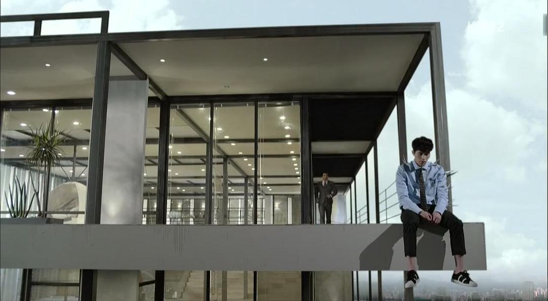 《钢铁人》剧照第56张图片