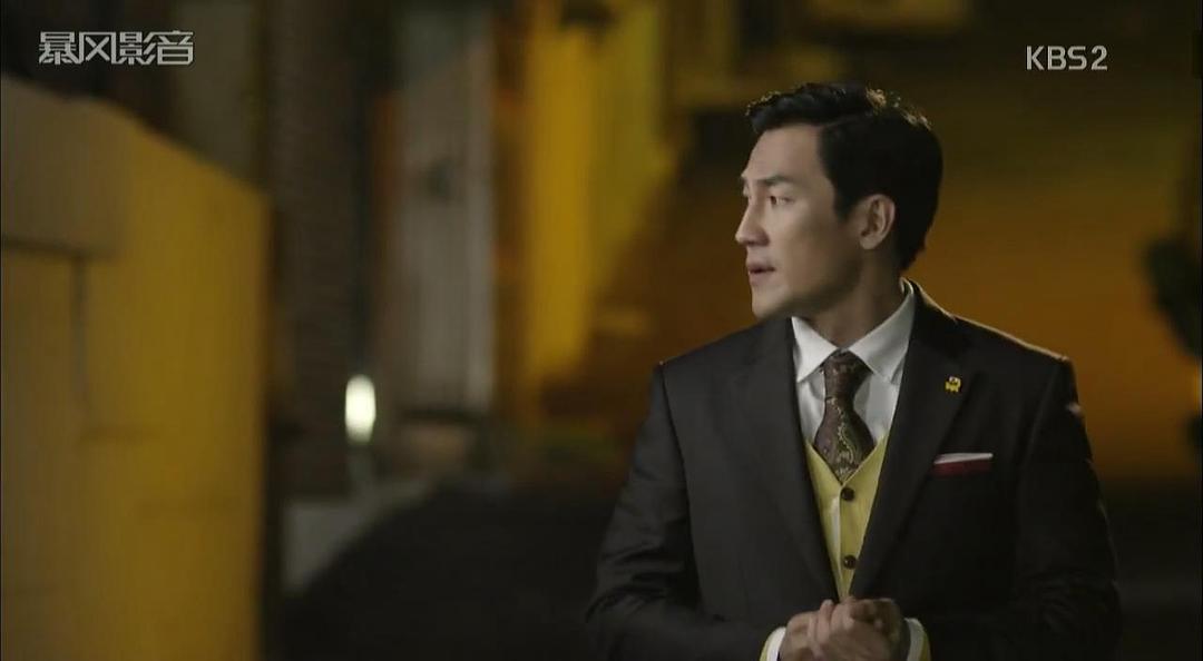 《钢铁人》剧照第25张图片