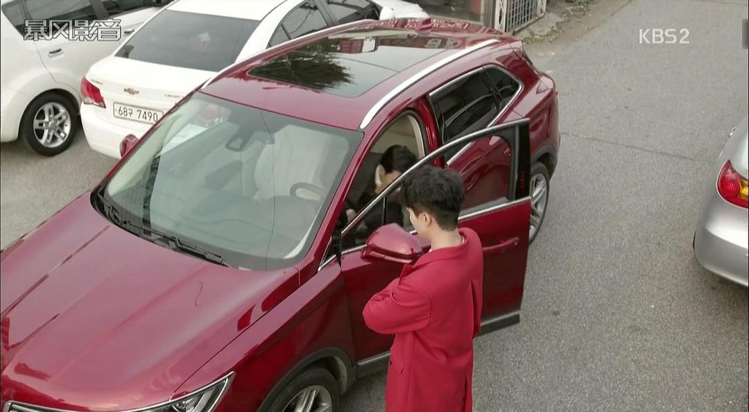 《钢铁人》剧照