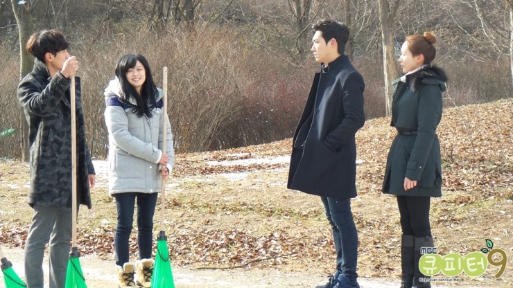 《Mr.Back》海报第56张图片