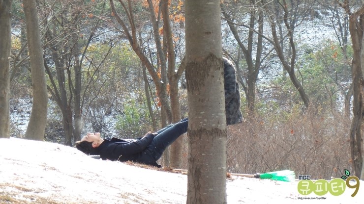 《Mr.Back》海报第50张图片