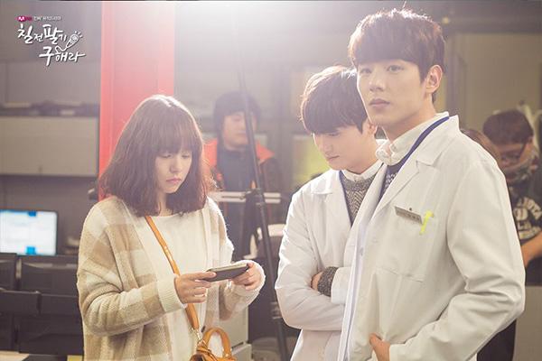 《百折不挠具海拉》剧照第25张图片