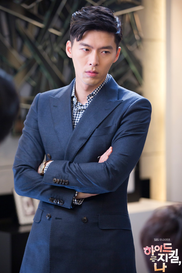 《海德、哲基尔与我》剧照第17张图片