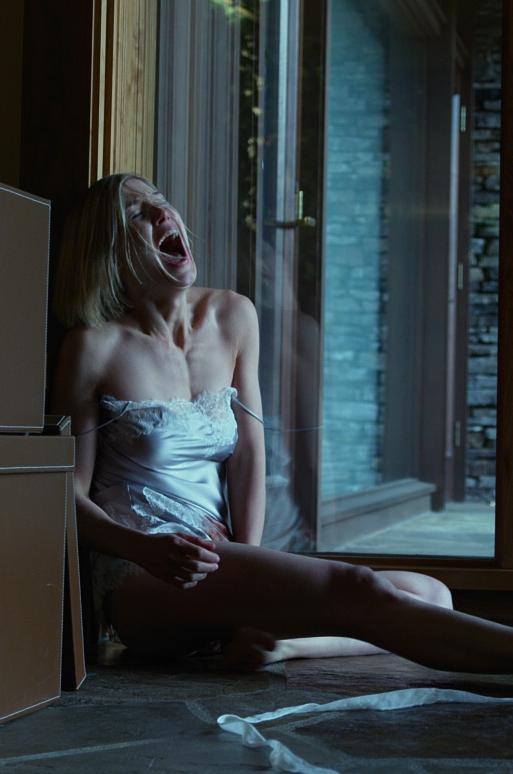 《消失的爱人》海报