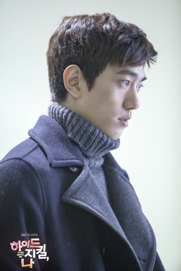 《海德、哲基尔与我》剧照第21张图片