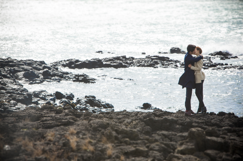 《传说的魔女》剧照