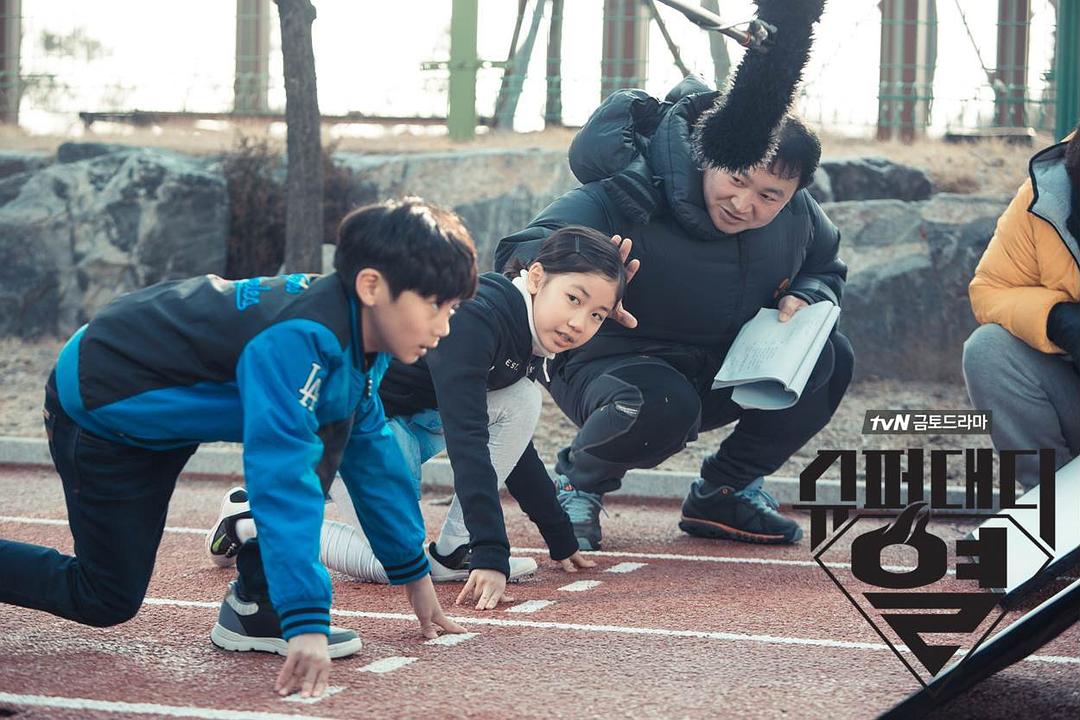 《超级爸爸热》剧照