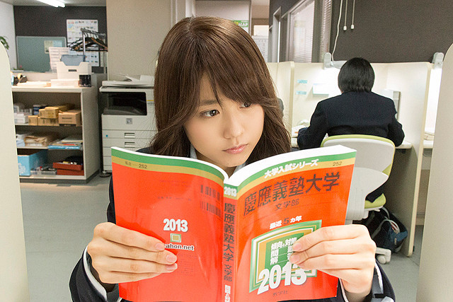 《垫底辣妹》剧照