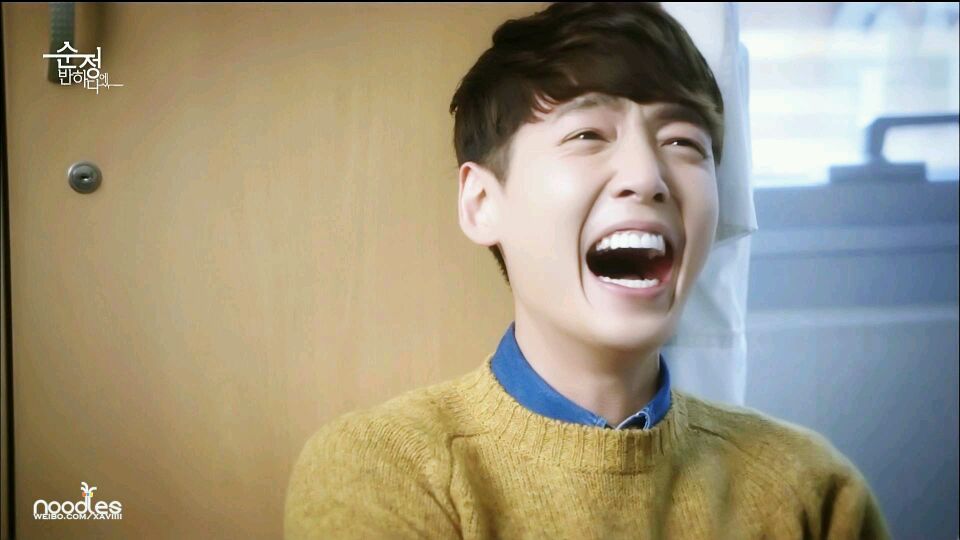 《陷入纯情》剧照第29张图片