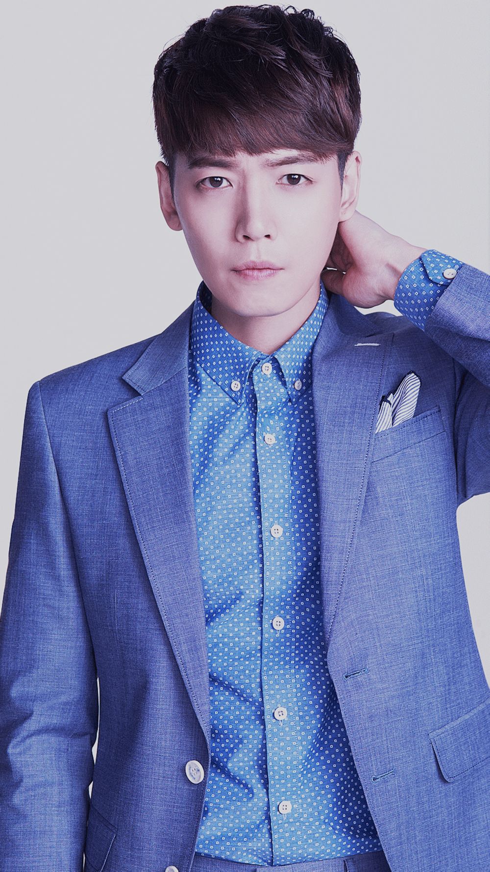 《陷入纯情》剧照第24张图片