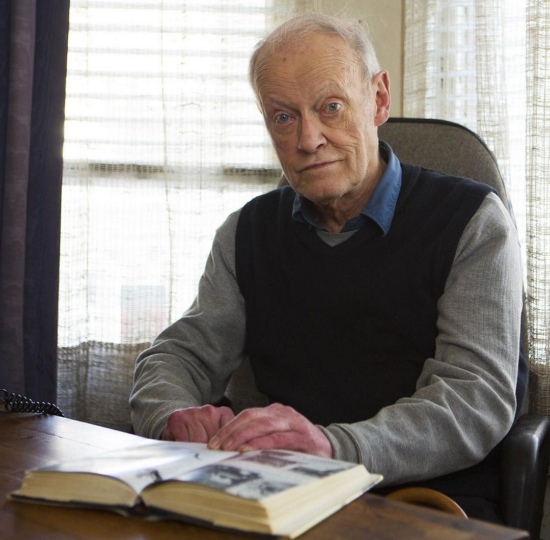 原著作者GuyLyonPla...