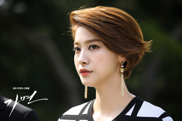 《假面》剧照第46张图片