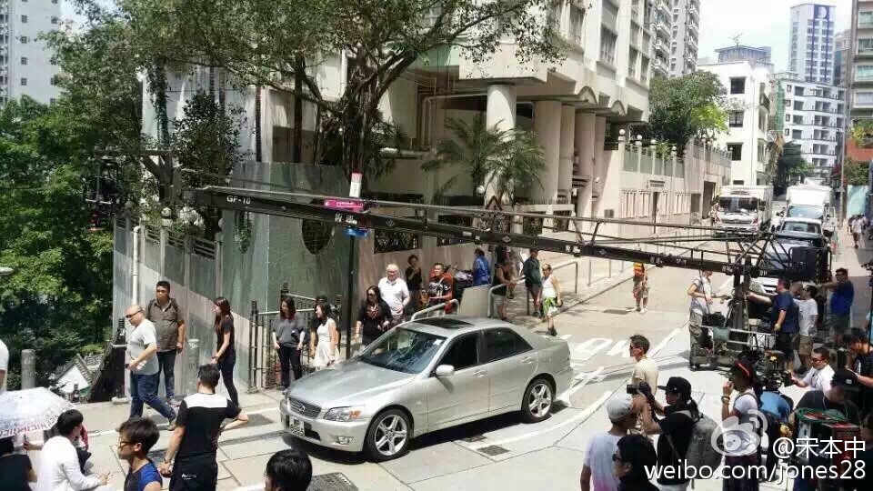 《天才在左疯子在右》剧照第32张图片