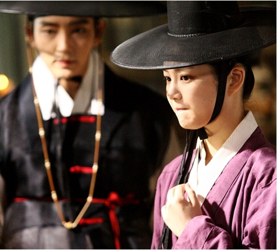 《夜行书生》剧照第30张图片