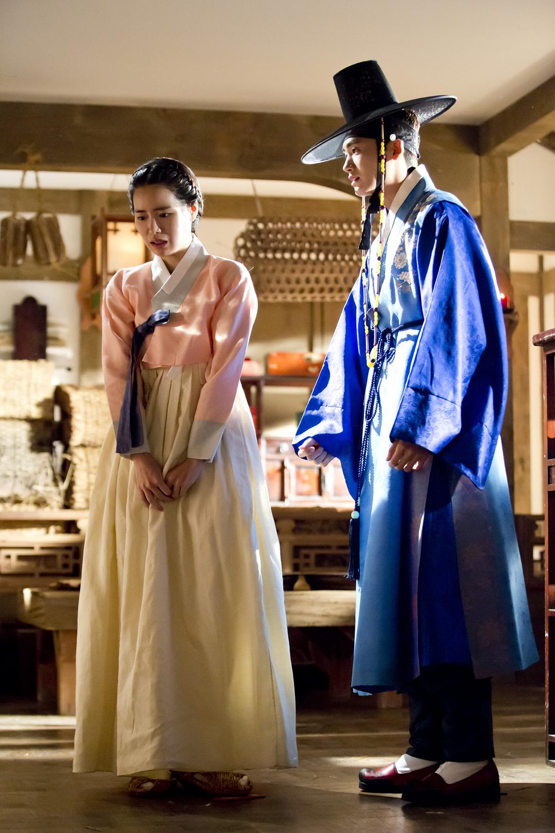 《上流社会》海报第42张图片