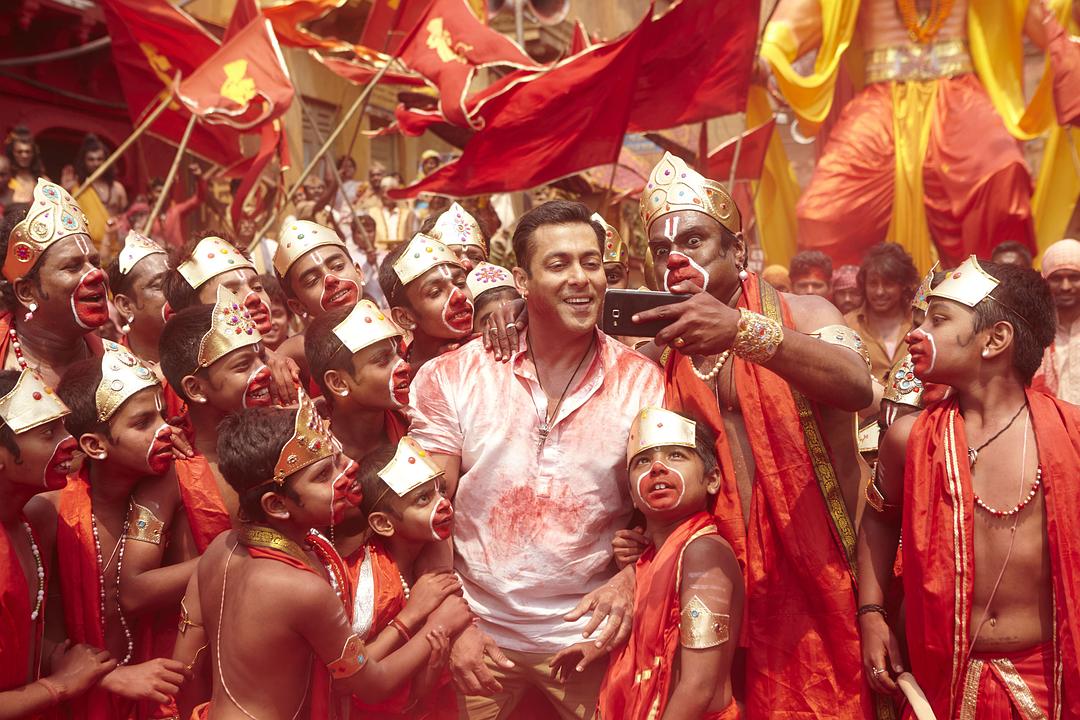 《小萝莉的猴神大叔》剧照第5张图片