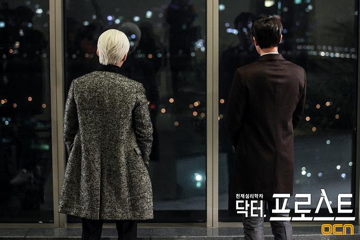 《弗罗斯特医生》海报第50张图片