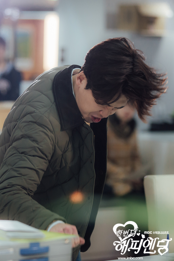 《再一次快乐结局》剧照第47张图片