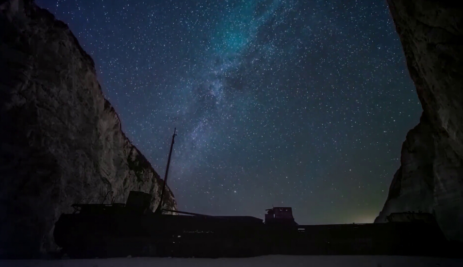 《太阳的后裔》剧照