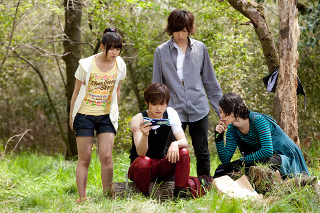 《假面骑士W(Double)FOREVERAtoZ\/命运的盖亚记忆存储条》海报第9张图片