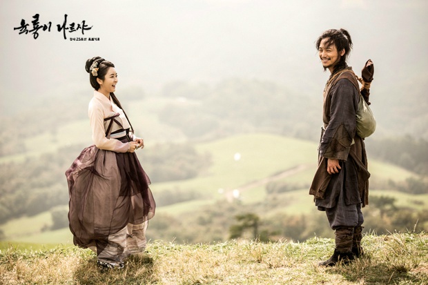 《六龙飞天》剧照