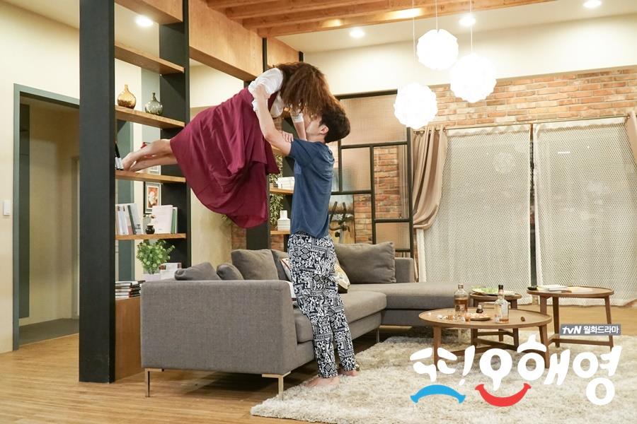 《又是吴海英》剧照第31张图片