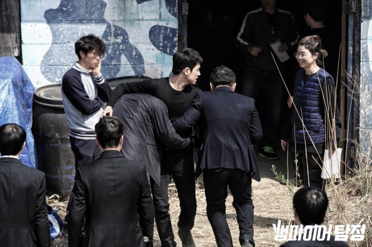 《吸血鬼侦探》剧照第30张图片