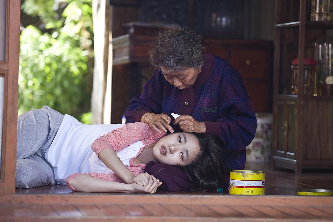 《季春奶奶》海报