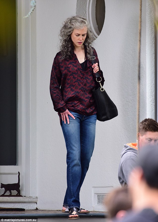 《谜湖之巅第二季》海报第41张图片