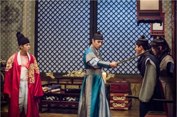 《魔女宝鉴》剧照第60张图片