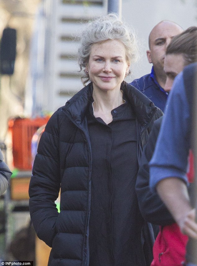 《谜湖之巅第二季》海报第31张图片