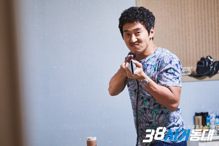 《38师机动队》剧照第56张图片