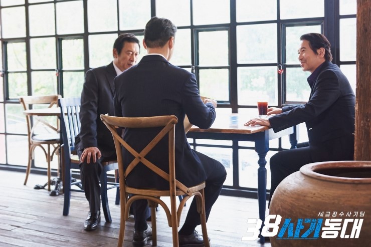 《38师机动队》剧照第36张图片