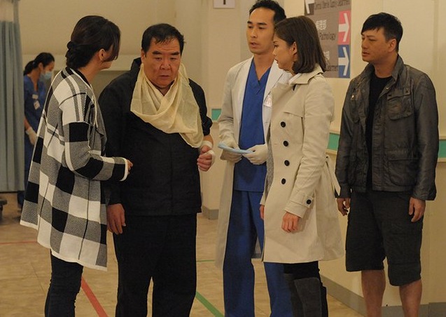 《火线下的江湖大佬》剧照第15张图片