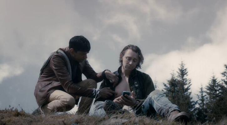 《猎鹿惊魂》剧照第16张图片