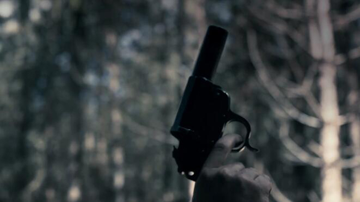 《猎鹿惊魂》剧照第45张图片