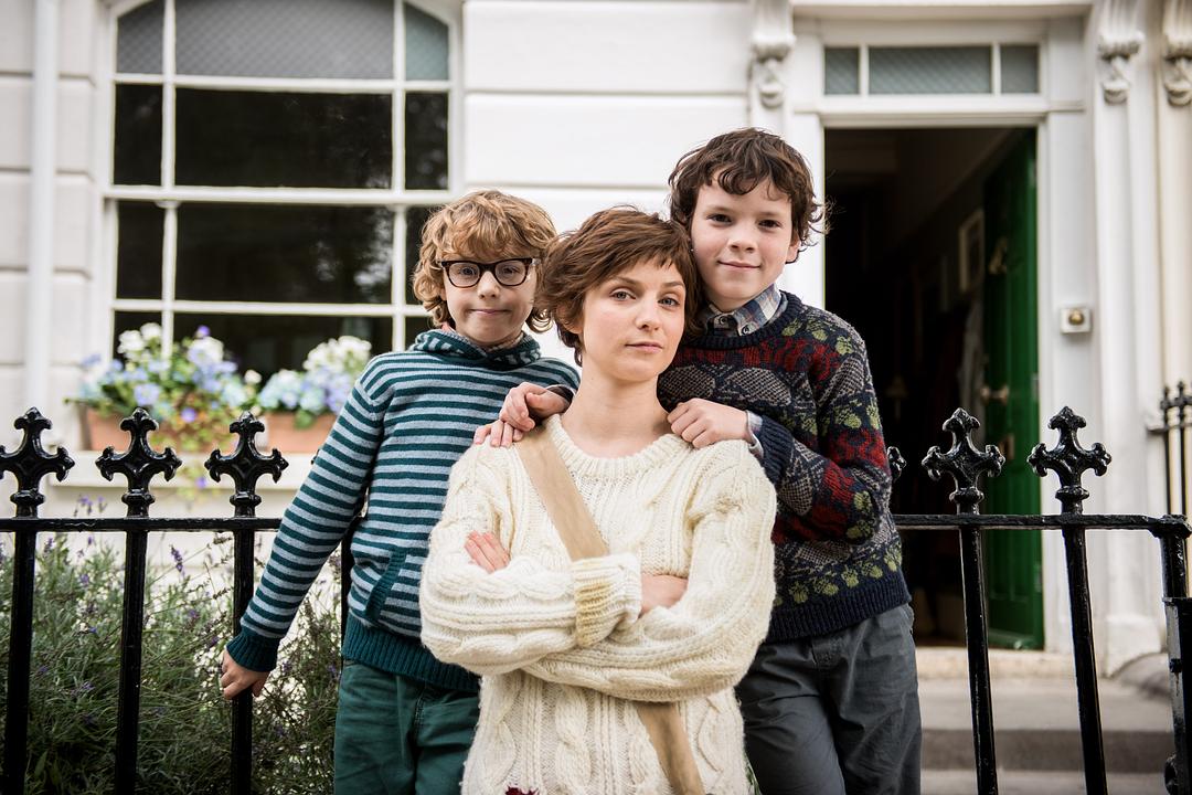 《爱你，妮娜》剧照第18张图片