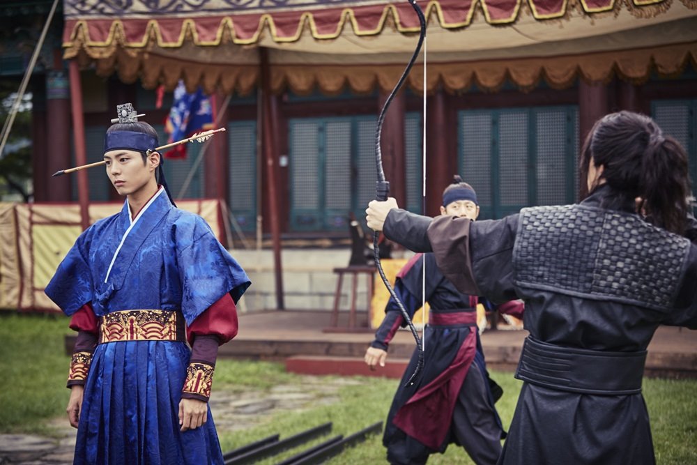 《云画的月光》剧照第40张图片