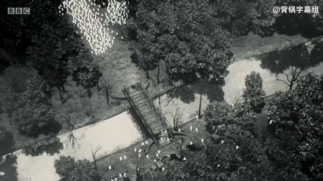 《我们的世界大战》海报第36张图片