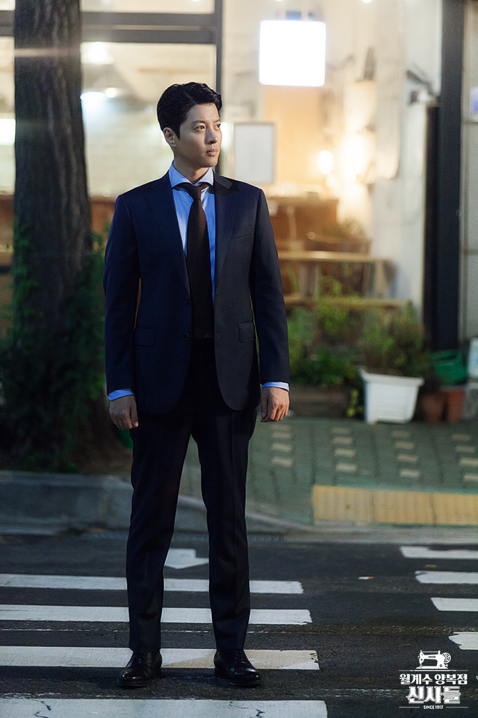 《月桂树西装店的绅士们》剧照第27张图片